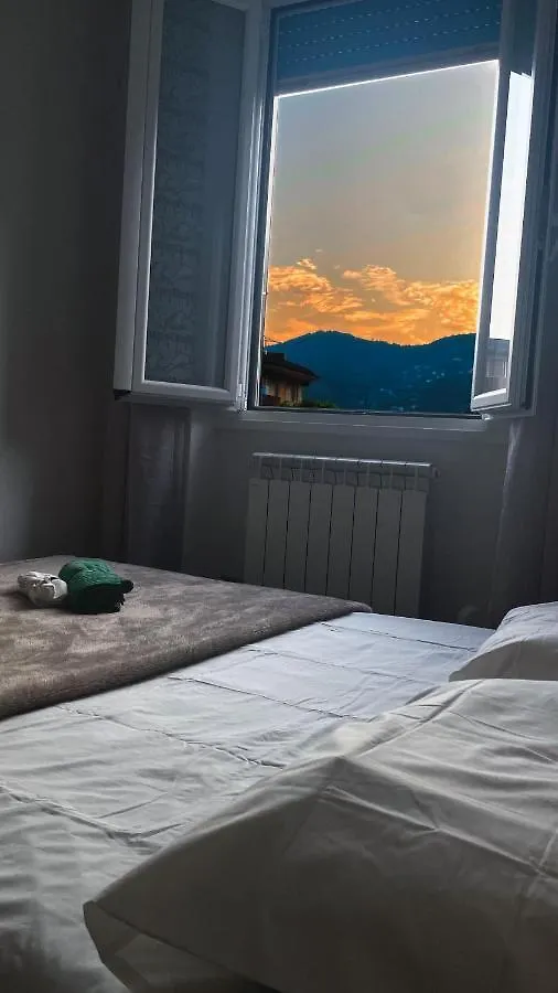 La Casa Di Desiree Apartment Rapallo 0*,